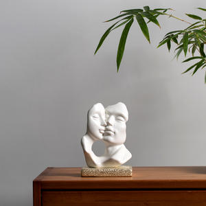 تمثال جديد للوجه البشري على شكل قبلة يوضع على الطاولة مصنوع من السيراميك تمثال ديكور للبشري لتزيين المنزل - Product Image 5