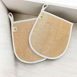 Guantes de Baño de Lufa Natural 100% Material Natural, Fabricados en Vietnam, Suaves, Exfoliantes y de Limpieza Profunda, Seguros para la Piel - Product Image 5
