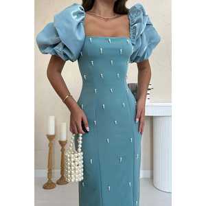 ชุดราตรีผ้าซาตินสีน้ำเงินหรูหราประดับด้วยไข่มุก คอเหลี่ยม แขนพอง เอวธรรมชาติ - Product Image 6