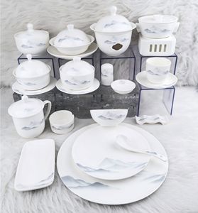 Service de table en porcelaine fine 45% (High Bone China) à motif de jardin chinois ancien, avec décor doré, pour banquets d'hôtel de luxe, personnalisable - Product Image 1
