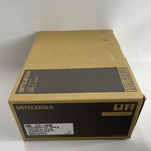 Servoamplificador de CA Mitsubishi MR-J2S-200B - Product Image 1