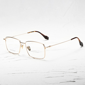 Monturas de Gafas Rectangulares de Titanio con Aro Completo, Ligeras, Unisex, para Adultos, Corrección de Visión, Color Sólido - Product Image 1