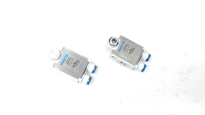 1PCS  Housse en caoutchouc pour <span class=keywords><strong>robot</strong></span> uniquement Guidon d'instructeur d'enseignement Marque neuve VF0F-<span class=keywords><strong>LE</strong></span>-BAH-G14-Q8  Garantie de 12 mois - Product Image 3