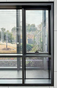 Fenêtres à suspension supérieure symétriques en alliage d'aluminium à <span class=keywords><strong>double</strong></span> <span class=keywords><strong>vitrage</strong></span>, économie d'énergie, design moderne, pour murs-rideaux <span class=keywords><strong>et</strong></span> halls commerciaux à isolation <span class=keywords><strong>thermique</strong></span> - Product Image 3