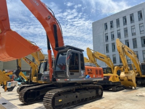 Excavadora Usada Hitachi Zaxis350H Disponible en Stock, Excavadora de Segunda Mano Hitachi ZX350H Adecuada para Trabajos de Cantera y Minería. - Product Image 2
