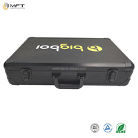Boîtier en aluminium Boîtier en aluminium OEM Usine Jiangsu Noir pur Cadre moyen K Serrure durable à panneau doublé Boîtier en aluminium pour équipement de précision