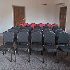 Sillas de Banquete Apilables Doradas de Alta Calidad al por Mayor, Sillas de Tela Tapizadas en PU para Hoteles, Bodas y Fiestas - Product Image 5