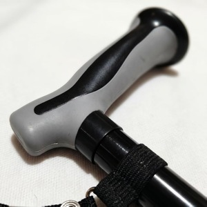 Canne pliante Cleye légère avec pieds en caoutchouc antidérapants pour personnes âgées, utilisation en extérieur - Product Image 4