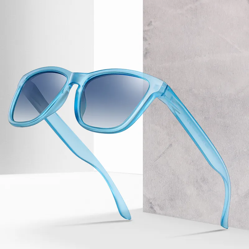 Lager Großhandel benutzer definierte Logo beliebte Förderung schöne Kunststoff polarisierte Sonnenbrille Frauen Männer