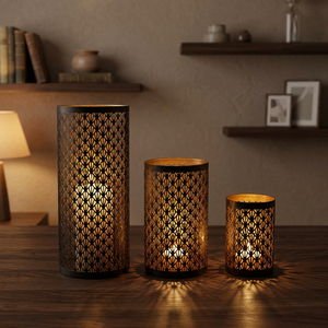 เชิงเทียนเหล็กตัดลายต้นคริสต์มาสทำมือ Sonnet Decor รุ่น 2099 ชุด 3 ชิ้น ทนความร้อน พิมพ์ลายดิจิตอล 1 สี สำหรับตกแต่งบ้าน - Product Image 2