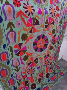 Couverture en coton Suzani brodée, drap de lit, couvre-lit, Suzani ouzbek, tapis mural Suzani, décoration bohème pour la maison, assortiment de fournitures B2B - Product Image 4