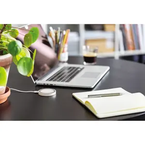 Cargador inalámbrico redondo de 5W en color trigo, gadgets ecológicos - Product Image 2