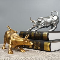 Patung Resin Banteng Modern yang Dapat Dikustomisasi, Figur Sapi Wall Street, Ornamen Kerbau Tembaga untuk Dekorasi Ruang Tamu, Ruang Belajar, dan Kantor