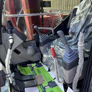 Excavadora Usada de 6 Toneladas, Económica, Hitachi ZX60, Motor Yanmar, Caja de Cambios, Certificación CE EPA - Product Image 4