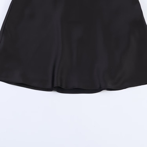 PB&ZA Vestido Mini de Seda Satinada con Cuello Halter, Elegante y Moderno, Verano 2026, Vintage, Sin Mangas, Espalda Descubierta, para <span class=keywords><strong>Mujer</strong></span> - Product Image 6