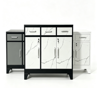 Buffet en acier écologique et durable avec étagères et portes étanches, design moderne pour cuisine et salon