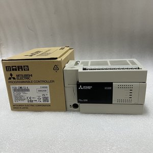 คอนโทรลเลอร์แบบตั้งโปรแกรมได้ของมิตซูบิชิ FX3U-32MR/ES-A - Product Image 1