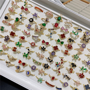 2024 Tốt Nhất Bán Phụ Nữ Của Có Thể Điều Chỉnh Vòng Giá Rẻ Bán Buôn Thủy Tinh Đầy Màu Sắc Pha Lê Rhinestone Kết Hợp Rất Nhiều Đồ Trang Sức Engagement Hình Bầu Dục Cắt - Product Image 2