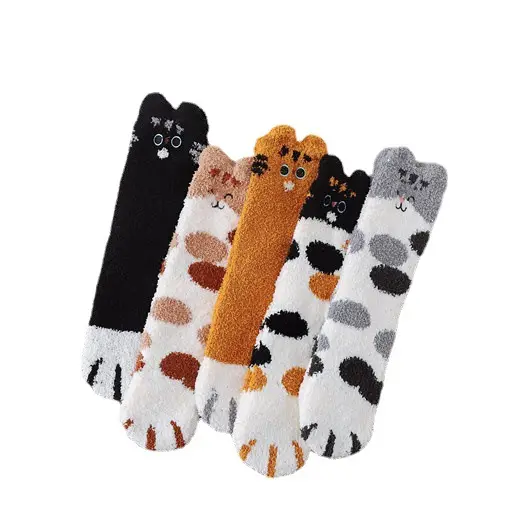 Wholesale Warm Winter Women Embroidered Cat Sleeping Bed Floor Fuzzy Socks
