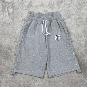 Pantalones cortos de cintura alta con bordado de lujo para hombre - Product Image 1