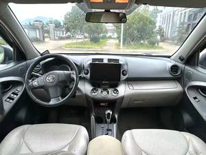 Toyota <span class=keywords><strong>RAV4</strong></span> <span class=keywords><strong>2.0</strong></span> Luxury Upgrade Auto del 2010, SUV Compatto Giapponese Usato, Caratteristiche Migliorate e Prestazioni Affidabili, Ottima Scelta per la Famiglia - Product Image 5