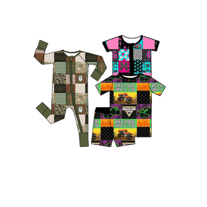 Romper Pendek Bambu Unisex dengan Cetak Kotak-Kotak Biru Merah untuk Hari 4 Juli yang Dapat Disesuaikan, Bernapas, dan Dilengkapi Resleting Dua Arah. - Product Image 4