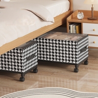 Boîte de rangement sous lit avec roulettes, transparente et anti-poussière, pour organisation domestique et rangement de vêtements