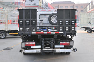 Nuovi Camion da Soccorso Stradale FAW Cinesi 4x2 da 5-8 Tonnellate con Pianale Ribassato - Product Image 6