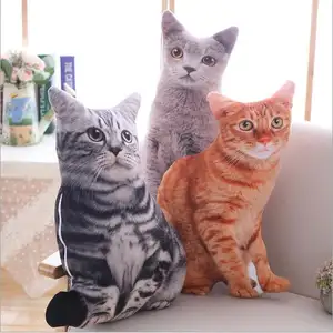 カスタマイズされた猫シミュレーションぬいぐるみアニメぬいぐるみかわいい綿猫ぬいぐるみ柔らかくて暖かいPP充填ギフトMOQストック - Product Image 1