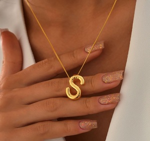 Collar con Colgante de Letra Inicial de Globo, Chapado en Oro de 18K sobre Cobre, Joyería Delicada para Mujeres y Niñas, Regalo - Product Image 1