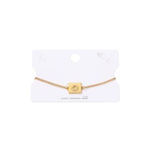 Bracciale Minimalista Ccero con Charm, Placcato Oro in Acciaio Inossidabile, Lettera O, Unisex per Uso Quotidiano - Product Image 1