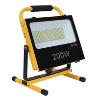 Pratique lumineux 100W led projecteur led travail jusqu'à la lumière rechargeable portable d'urgence projecteur solaire pour la lumière de stade de camping