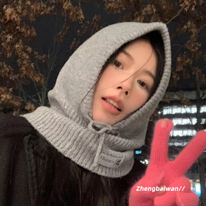 Pasamontañas de lana de oveja 100% de gama alta australiana para mujer, logotipo bordado de Color sólido, gorro de punto con protección auditiva para deportes de invierno - Product Image 4