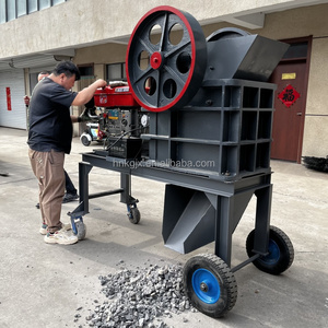 Trituradora de Mandíbulas Móvil de Diésel PE250X400 de Alta Eficiencia en Oferta, para Canteras y Minas, Trituradora de Mandíbulas para Roca Dura Pequeña - Product Image 2