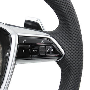 Volant en cuir OEM adaptable pour <span class=keywords><strong>Audi</strong></span> A1 A5 A6 8Y SQ7 8S TTRS R8 B9 RS3 <span class=keywords><strong>Q3</strong></span> Q5 C8 - Product Image 5