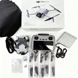 <span class=keywords><strong>DJI</strong></span> <span class=keywords><strong>Mini</strong></span> 4 Pro – Dron Plegable 4K HDR con Mando RC <span class=keywords><strong>2</strong></span> (con Pantalla) y Combo Fly More <span class=keywords><strong>Plus</strong></span> - Product Image 5