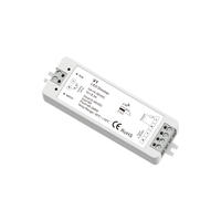 Contrôleur de tension constante PWM Skydance V1 1 canal 8A 5-36VDC RF2.4G pour bande LED monochrome avec fonction de variation de luminosité par bouton-poussoir