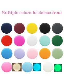 Mini Pin Holder para niños Funda de silicona para Airtags Alfileres DE SEGURIDAD GPS Tracker Case Ancianos Oculto Interior Ropa Pin para <span class=keywords><strong>Airtag</strong></span> - Product Image 4