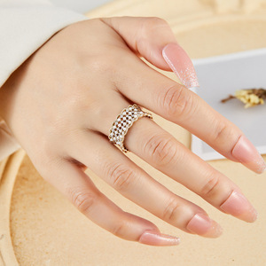 French Romantic Style Pearl Hollow Open Ring Flower Shape Adjustable Party Jewelry - Product Image 2