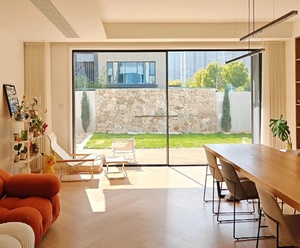 Porte coulissante moderne en alliage d'aluminium série 135, double vitrage trempé, étanche, durable, Eloyd Flush, pour hôtel et extérieur - Product Image 3