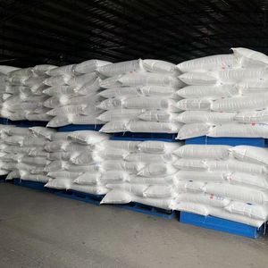 מחיר סיטונאי של 46% חנקן אוריאה דשן גרגירי אוריאה דשן חקלאי עשיר בחומרים מזינים - Product Image 1