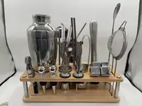 تشكيلة ادوات البار, تشكيلة جديدة من رجاجة الكوكتيل مكونة من 18 قطعة حقيبة حامل خشبي