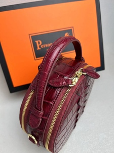 Sac à bandoulière pour femme en cuir véritable personnalisable, doublure en cuir de crocodile 100%, fermeture éclair, sangle réglable, design portable et tendance - Product Image 2