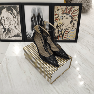 Chaussures à talons hauts Jimmy de haute qualité, classiques, à bout pointu, en tissu respirant et cuir verni, avec coutures, coupe ajustée - Product Image 6