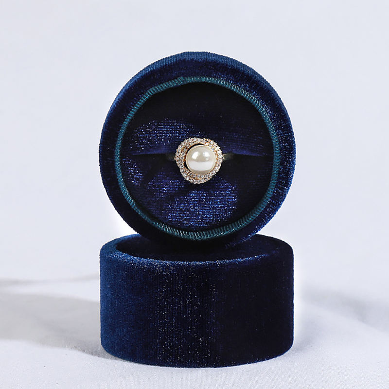 สีน้ำเงินเข้ม