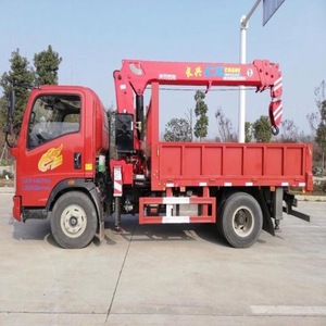 Grúa CX CRANE Montada en Camión Rojo, Pluma Telescópica, Sistema Hidráulico, Vehículo de Ingeniería Especial - Product Image 3