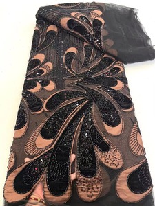 Tessuti ecologici in pizzo con perline e paillettes nigeriane per festa da sposa con motivo <span class=keywords><strong>a</strong></span> <span class=keywords><strong>maglia</strong></span> MOQ 5 metri - Product Image 2