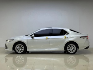 <span class=keywords><strong>Toyota</strong></span> Camry d'occasion 2019, conduite à gauche, <span class=keywords><strong>4</strong></span> portes, 5 places, berline, essence - Product Image 6