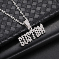 TikTok Viral Hip-hop Accessoires Bijoux Nouveau Hip Hop Pendentif En Laiton Glacé CZ Piège Police Personnalisé Lettre Nom Collier pour Hommes