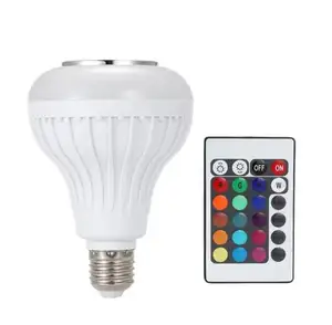 Lâmpada de alto-falante sem fio LED Alto-falante de áudio E27 RGBW 7w lâmpada LED